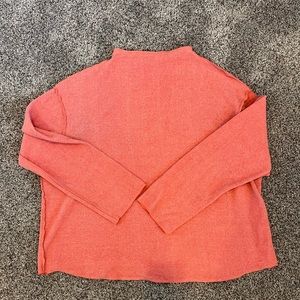 t.la.  3X.  soft sweatshirt.